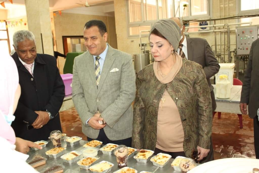 الزيارة 
