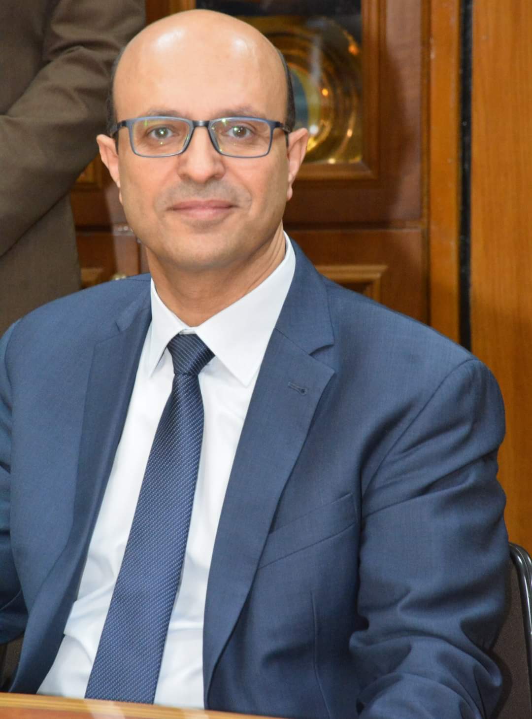 العميد