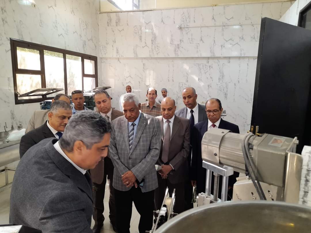 العميد