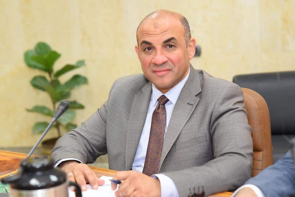 العمل