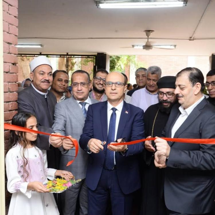 Assiut University Hospitals witness the opening of a number of specialized clinics and units at the main hospital