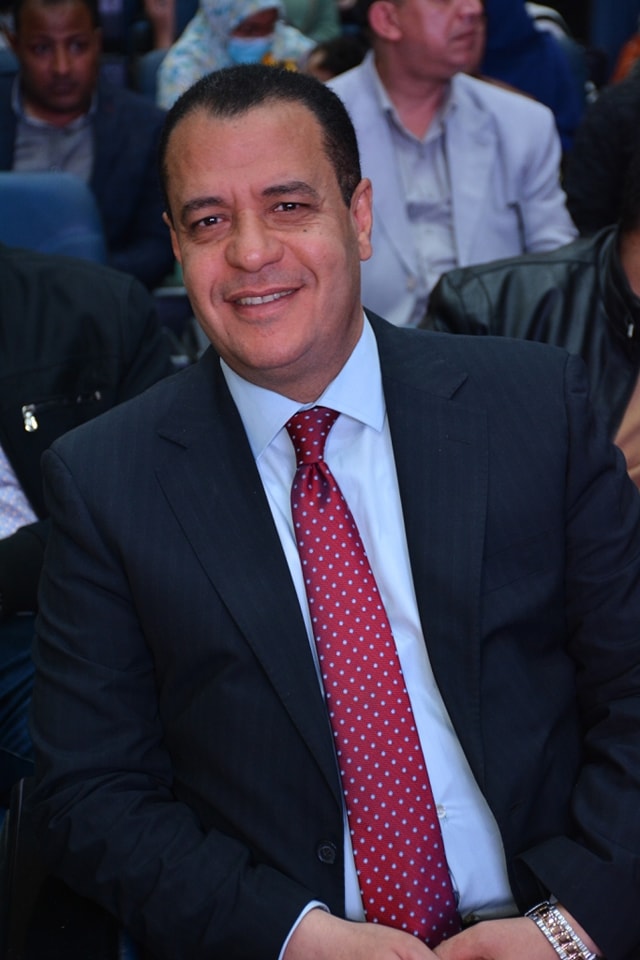 د شحااته