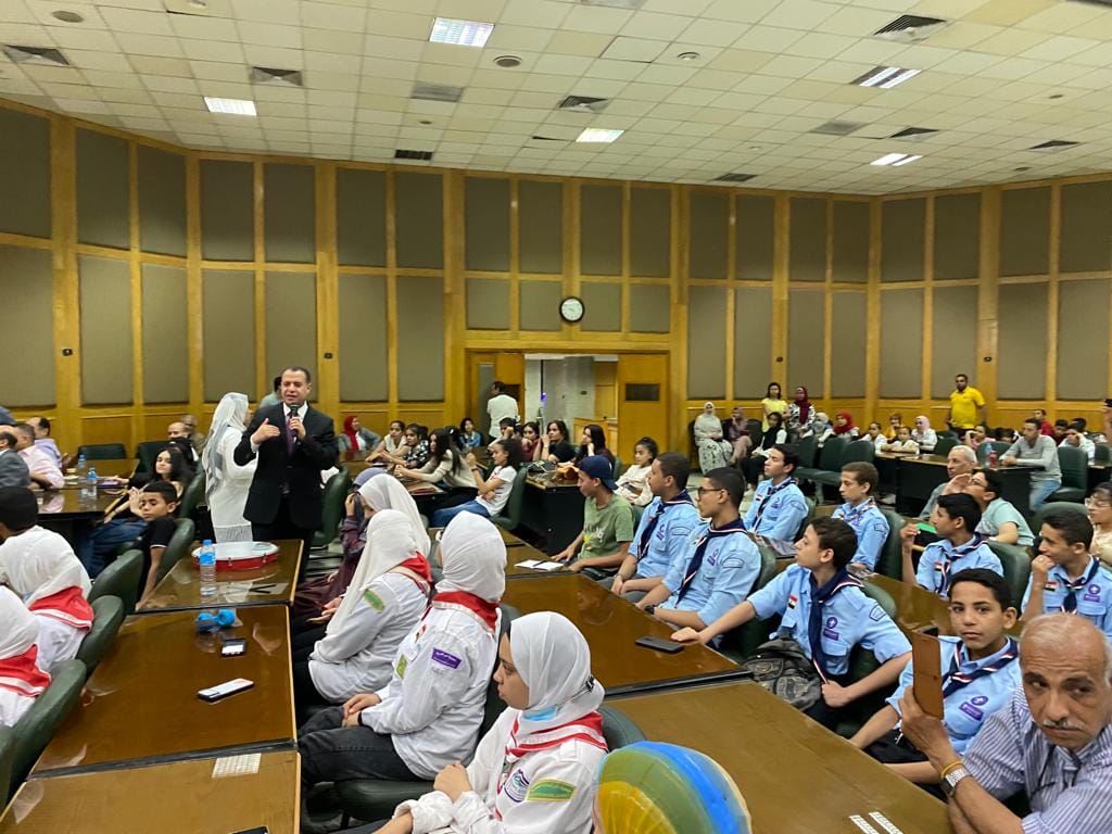 د شحاته مو