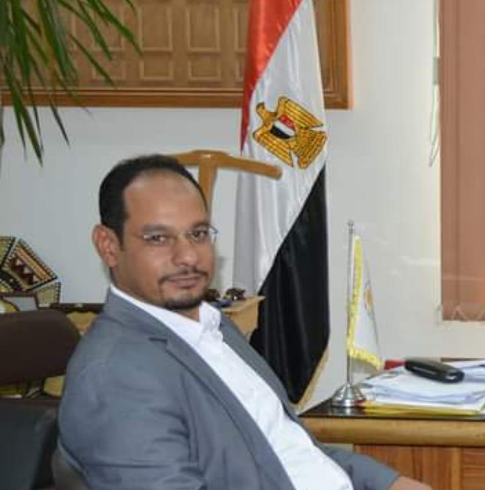 دكتور