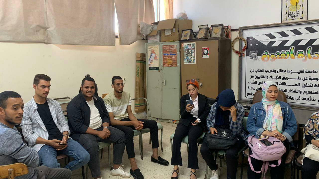طلاب طلعت