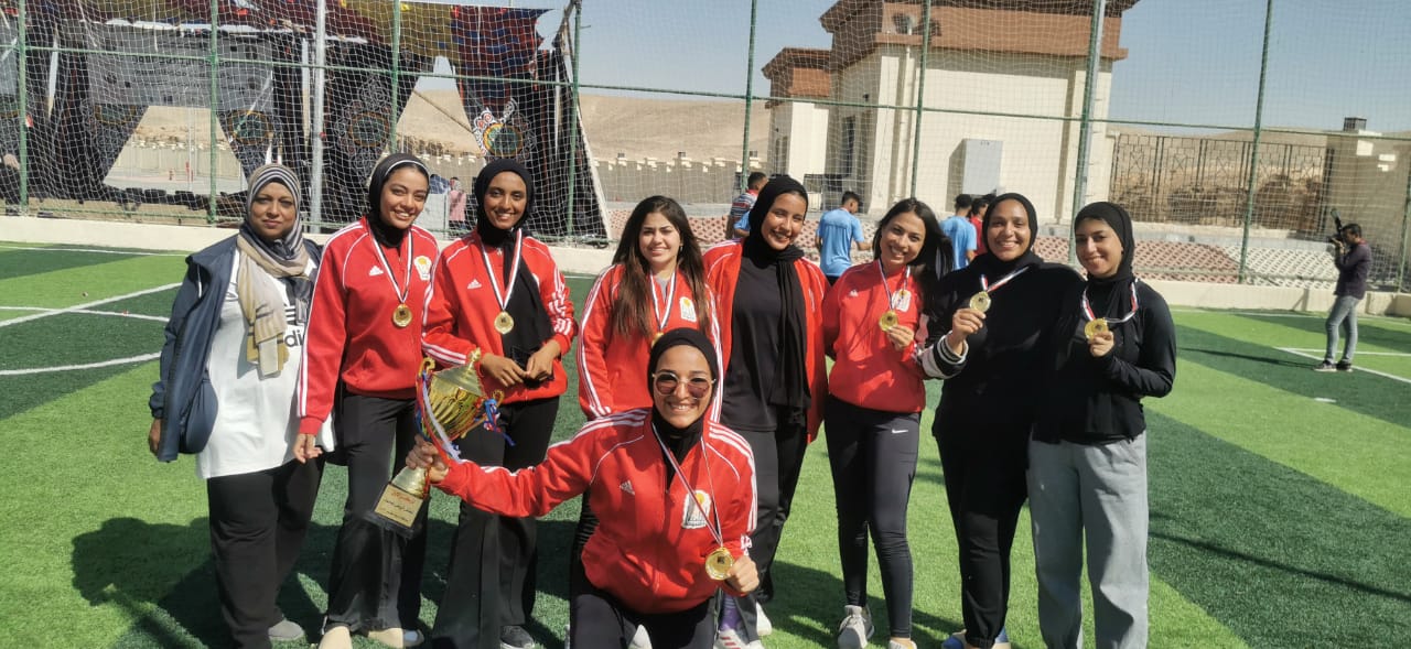 طالبات