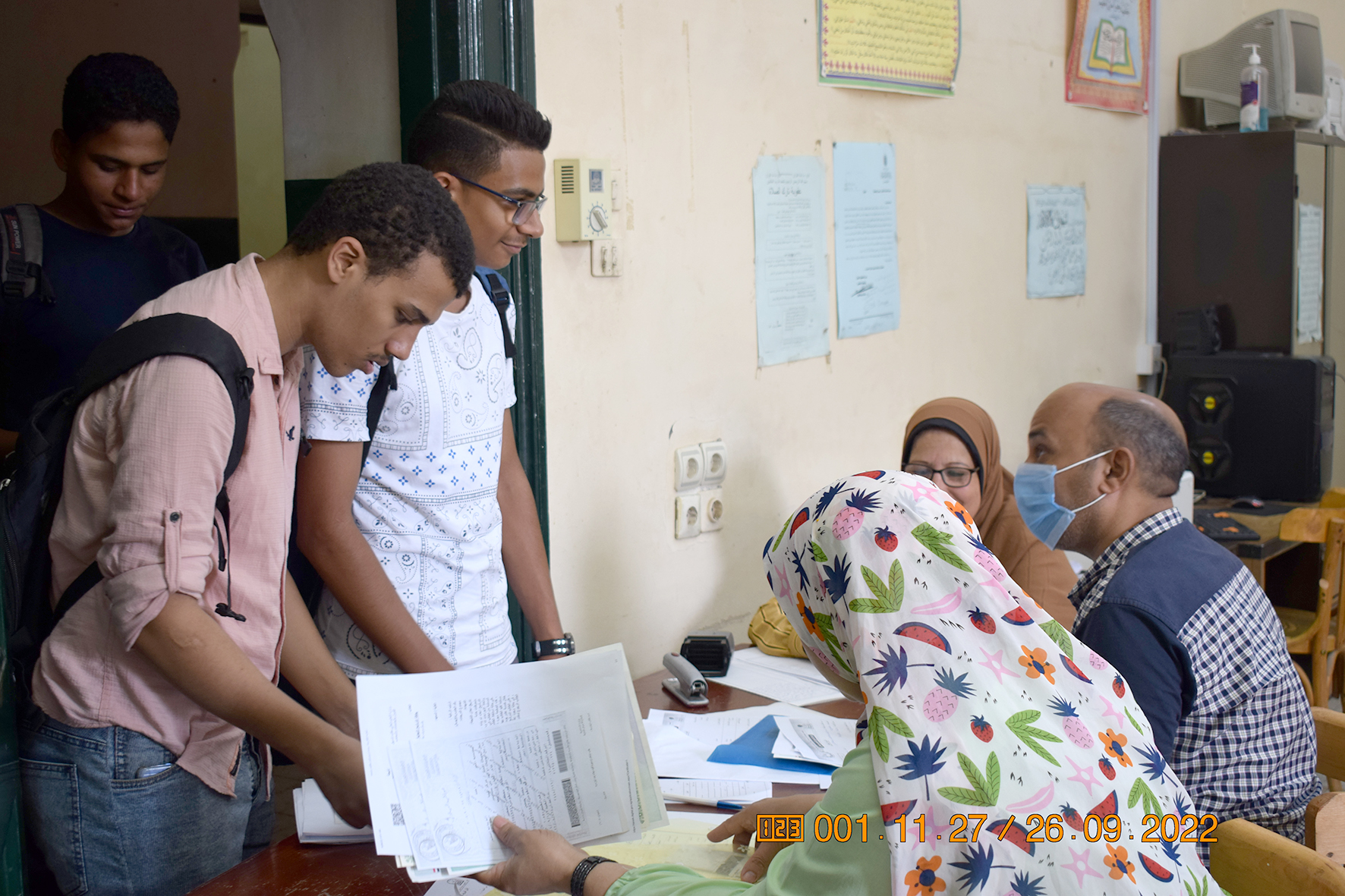 استقبال الطلاب الجدد للكشف الطبى1