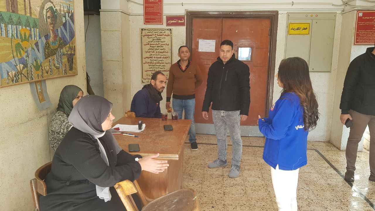 استقبلت كلية الفنون الجميلة القافلة الطبية للكشف المبكر عن أورام البروستاتا لدي منتسبي الكلية