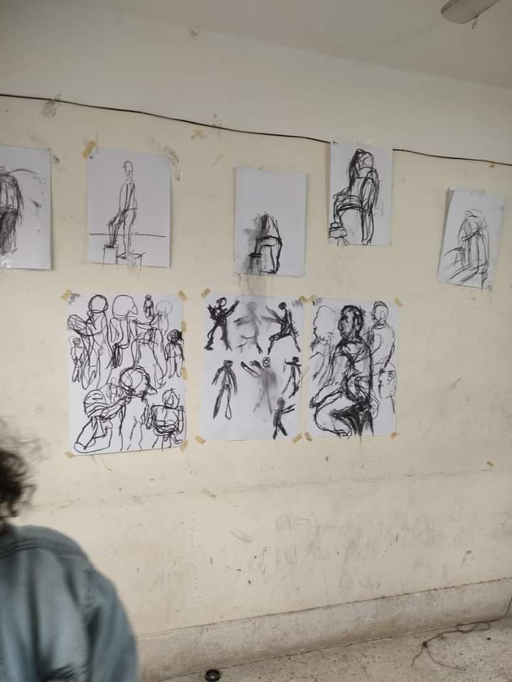 إقامة ورشة عمل عن الأساليب العالمية لفن الرسم من دروس البرفيسيور روجر دال بأكاديمية ستراسبورج للفنون بفرنسا ضمن فعاليات جائزة نوار للرسم
