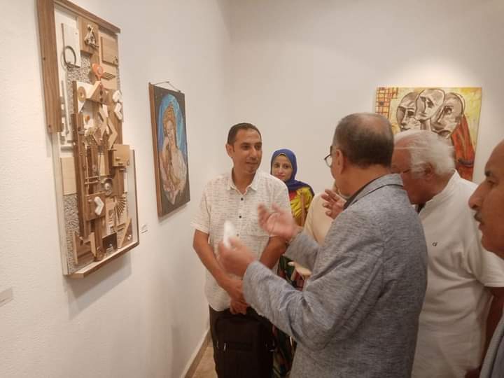 مشاركة الدكتور محسن أحمد عبداللاه مدرس بقسم التصوير بالكلية فى معرض (المنيا ذاكرة الفنون) معرض الفنون التشكيلية في نسخته الثانية بقاعة ايزيس بمتحف محمود مختار بالقاهرة