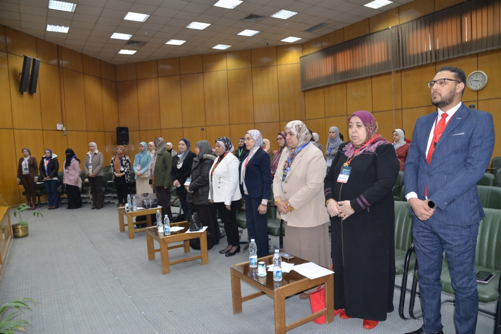 جامعة أسيوط تطلق وقائع المؤتمر  الدولي التاسع لقسم الروماتيزم والتأهيل والطب الطبيعي بمشاركة رواد العمل الطبى من مختلف الجامعات المصرية