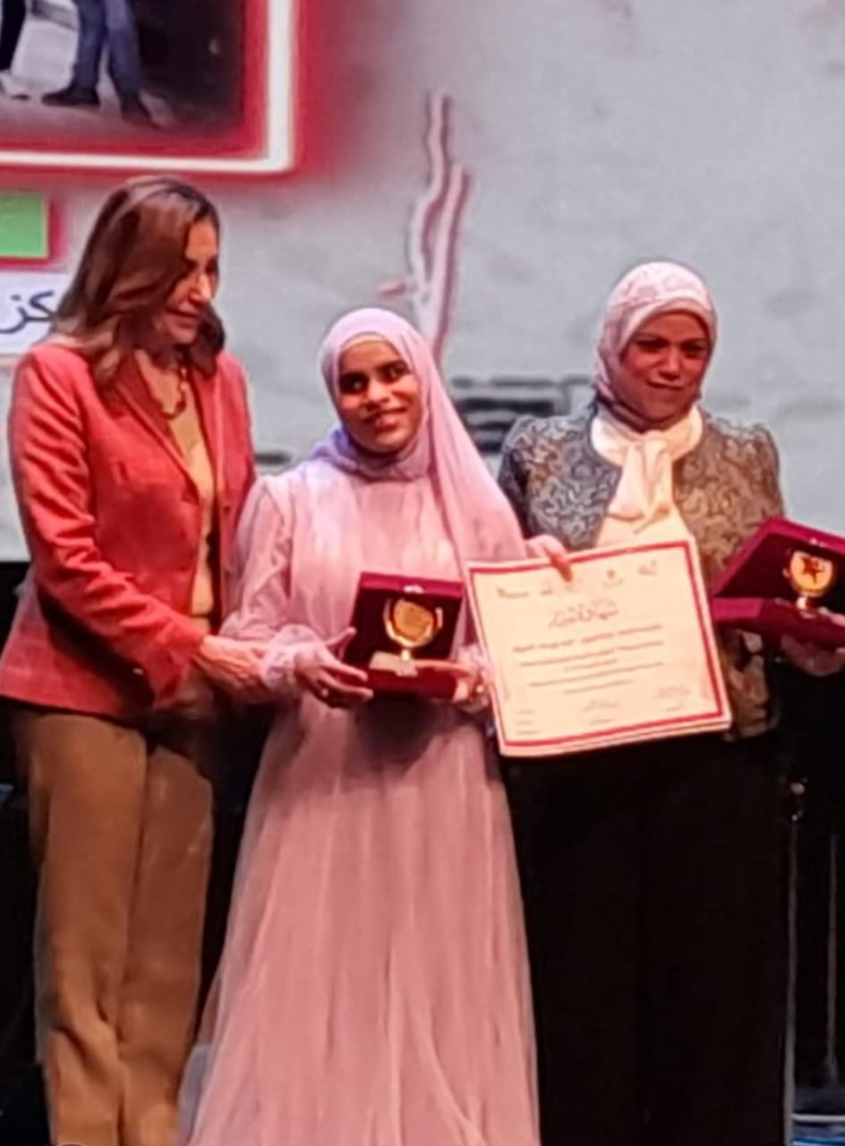 جامعة أسيوط تشارك في احتفالية تكريم الفائزين بمسابقة المواهب الذهبية لذوي القدرات الخاصة بحضور وزيرة الثقافة 