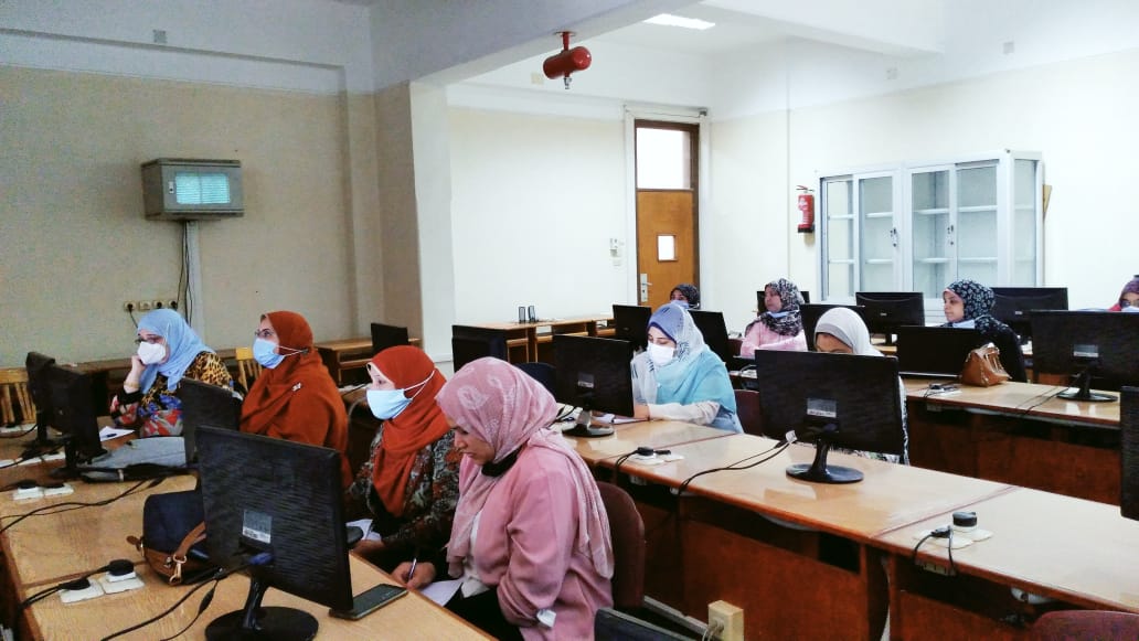 A workshop on entitled Virtual Classroom by: - online team	